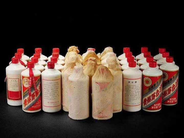 赛罕日照岚山回收酒价格哪里回收(附近上门回收茅台酒）?